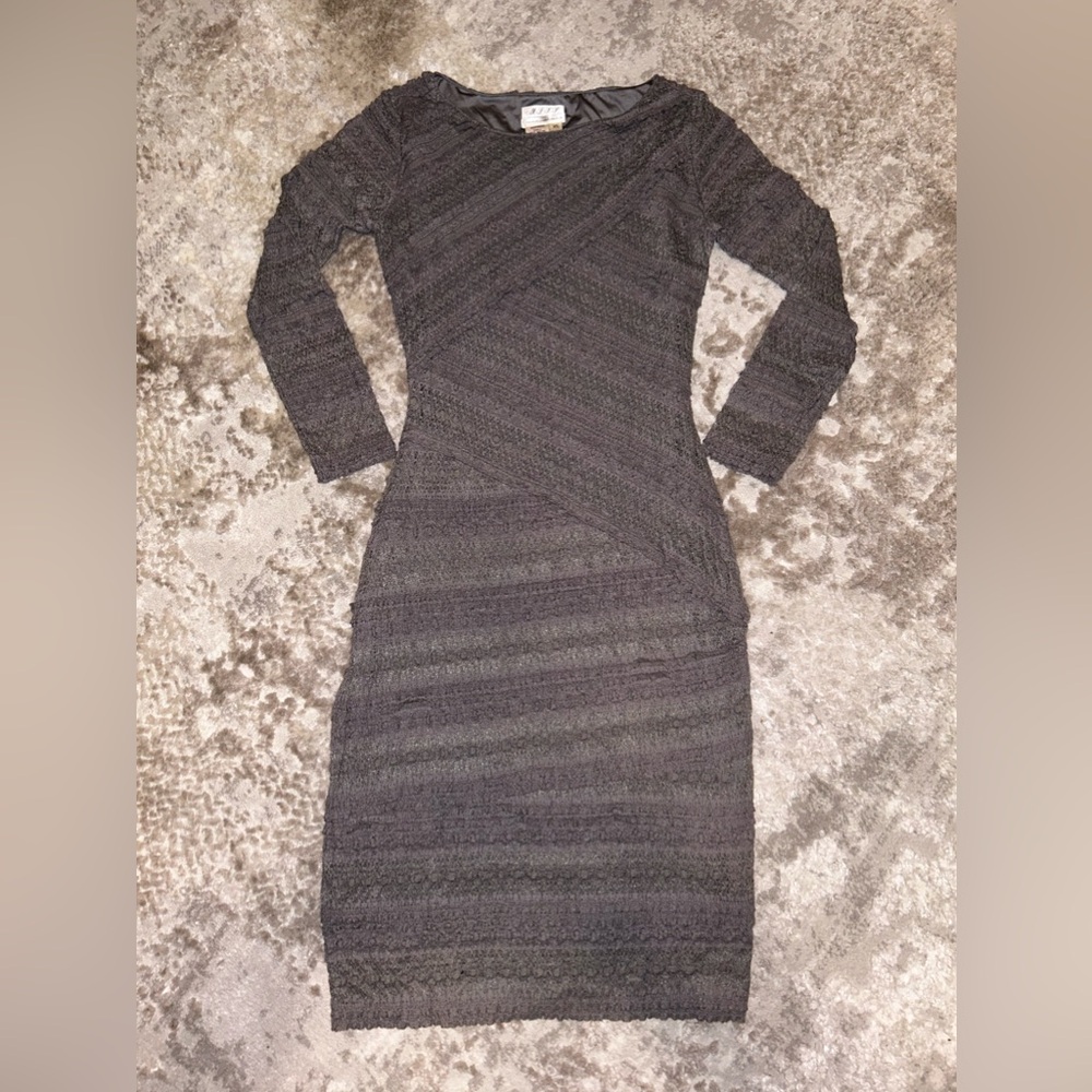 MSSP Grey Ruched Long Sleeved Textured Bodycon Dress - XS